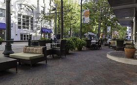Courtyard Memphis Downtown